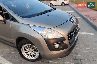 Внедорожник / Кроссовер Peugeot 3008 2011 в Александрие