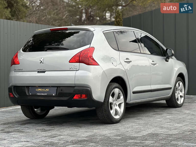 Внедорожник / Кроссовер Peugeot 3008 2013 в Смыге