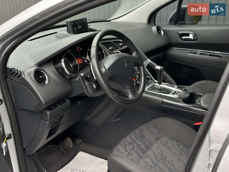 Внедорожник / Кроссовер Peugeot 3008 2013 в Смыге