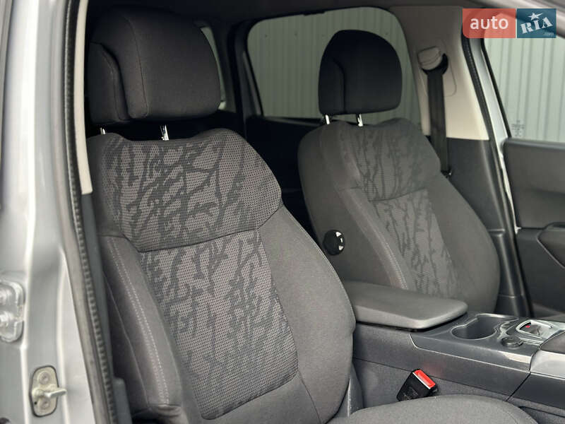 Внедорожник / Кроссовер Peugeot 3008 2013 в Смыге