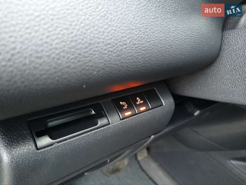 Позашляховик / Кросовер Peugeot 3008 2010 в Луцьку