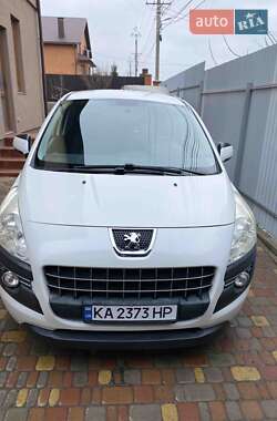 Внедорожник / Кроссовер Peugeot 3008 2010 в Киеве