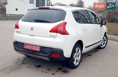 Позашляховик / Кросовер Peugeot 3008 2011 в Львові