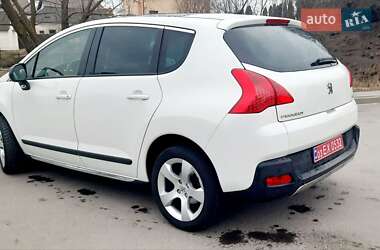 Позашляховик / Кросовер Peugeot 3008 2011 в Львові