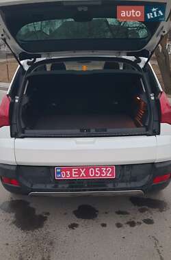 Позашляховик / Кросовер Peugeot 3008 2011 в Львові