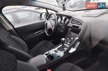 Внедорожник / Кроссовер Peugeot 3008 2014 в Ровно