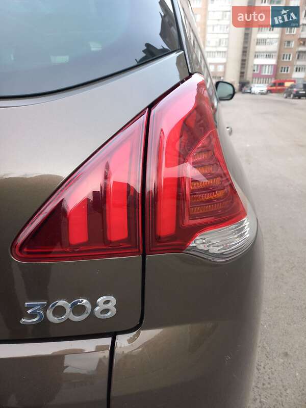 Позашляховик / Кросовер Peugeot 3008 2012 в Коломиї