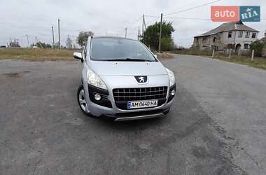 Внедорожник / Кроссовер Peugeot 3008 2011 в Киеве