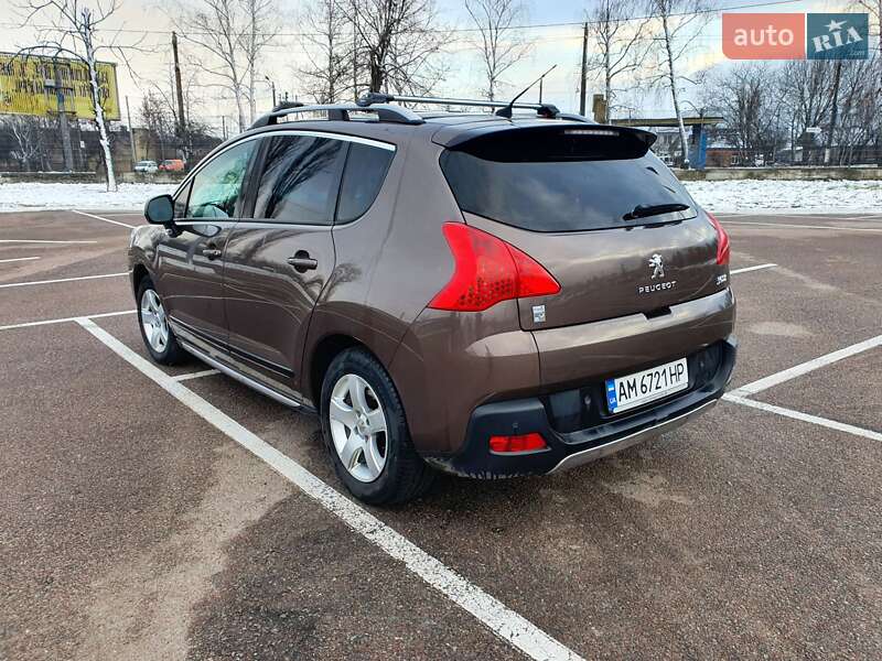 Позашляховик / Кросовер Peugeot 3008 2013 в Житомирі