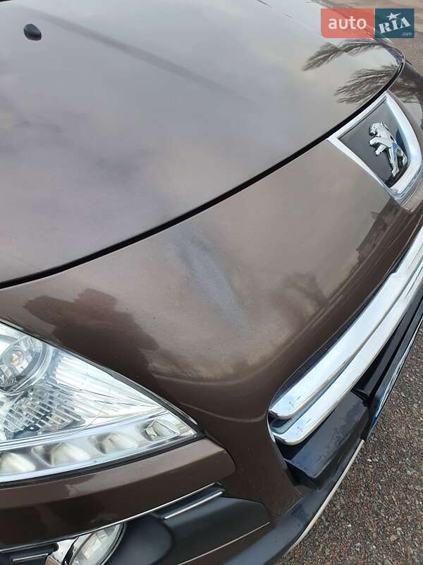 Позашляховик / Кросовер Peugeot 3008 2013 в Житомирі
