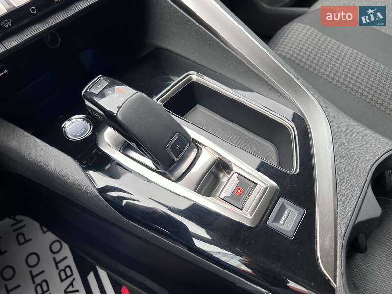 Позашляховик / Кросовер Peugeot 3008 2019 в Львові