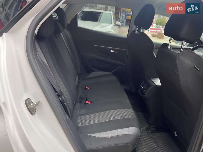 Позашляховик / Кросовер Peugeot 3008 2019 в Львові