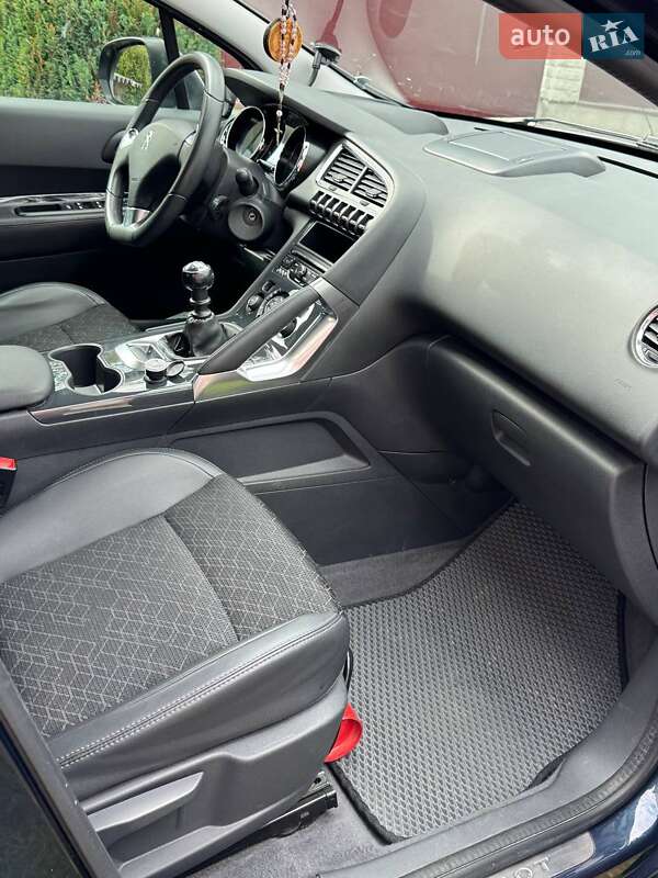 Внедорожник / Кроссовер Peugeot 3008 2015 в Львове