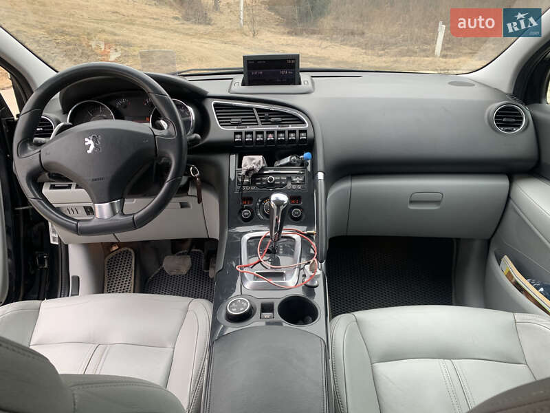 Внедорожник / Кроссовер Peugeot 3008 2010 в Сваляве