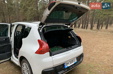 Внедорожник / Кроссовер Peugeot 3008 2010 в 