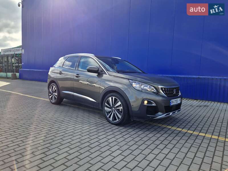Позашляховик / Кросовер Peugeot 3008 2018 в Дубні