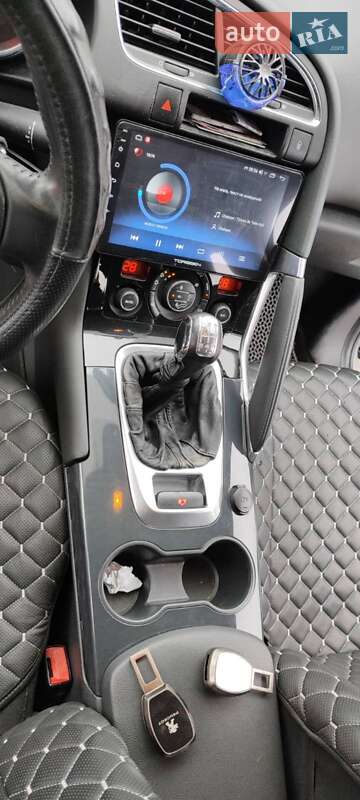 Внедорожник / Кроссовер Peugeot 3008 2010 в Гайсине фото 9 Внедорожник / Кроссовер Peugeot 3008 2010 в Гайсине