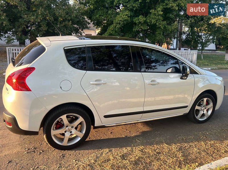 Позашляховик / Кросовер Peugeot 3008 2010 в Жмеринці