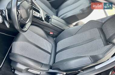 Внедорожник / Кроссовер Peugeot 3008 2019 в 