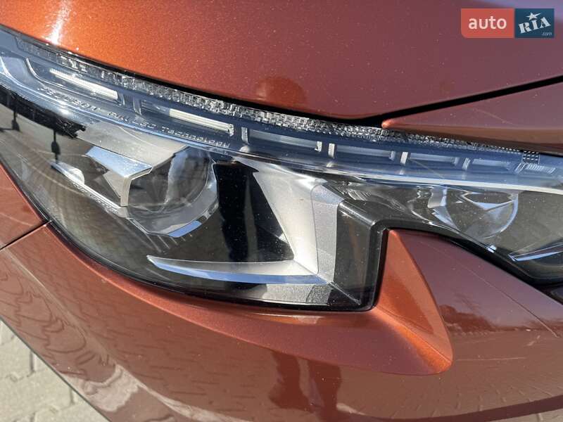 Позашляховик / Кросовер Peugeot 3008 2017 в Києві фото 13 Позашляховик / Кросовер Peugeot 3008 2017 в Києві