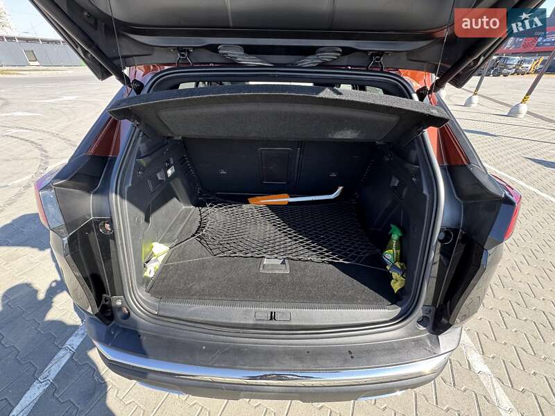 Позашляховик / Кросовер Peugeot 3008 2017 в Києві фото 26 Позашляховик / Кросовер Peugeot 3008 2017 в Києві