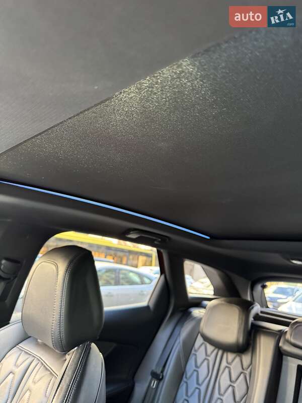 Позашляховик / Кросовер Peugeot 3008 2017 в Києві фото 52 Позашляховик / Кросовер Peugeot 3008 2017 в Києві