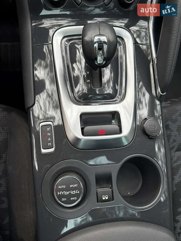 Позашляховик / Кросовер Peugeot 3008 2013 в Луцьку