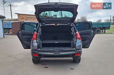 Позашляховик / Кросовер Peugeot 3008 2012 в 