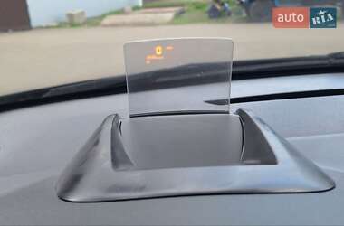 Позашляховик / Кросовер Peugeot 3008 2012 в 