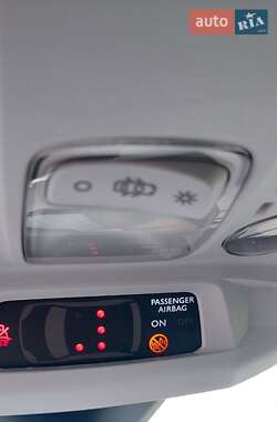 Внедорожник / Кроссовер Peugeot 3008 2019 в 