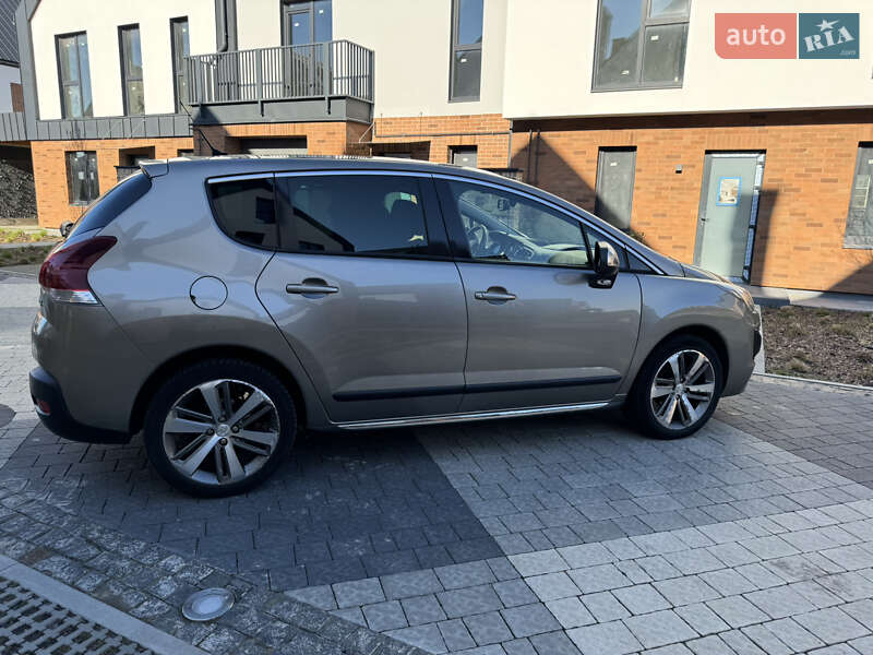 Позашляховик / Кросовер Peugeot 3008 2014 в Львові