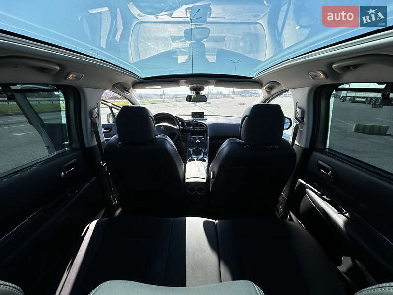 Позашляховик / Кросовер Peugeot 3008 2014 в Львові