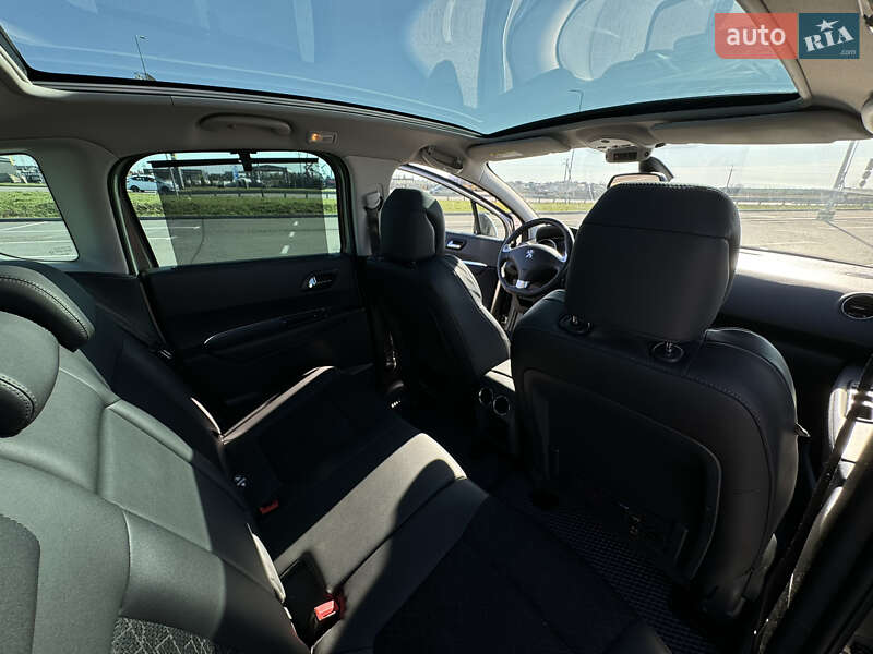 Позашляховик / Кросовер Peugeot 3008 2014 в Львові