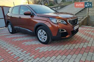 Внедорожник / Кроссовер Peugeot 3008 2018 в 