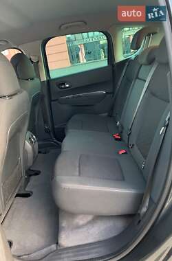 Внедорожник / Кроссовер Peugeot 3008 2015 в 