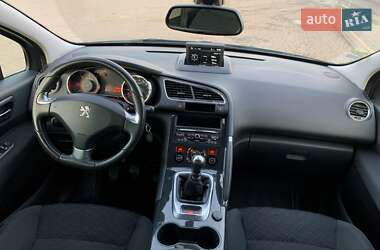 Внедорожник / Кроссовер Peugeot 3008 2015 в 