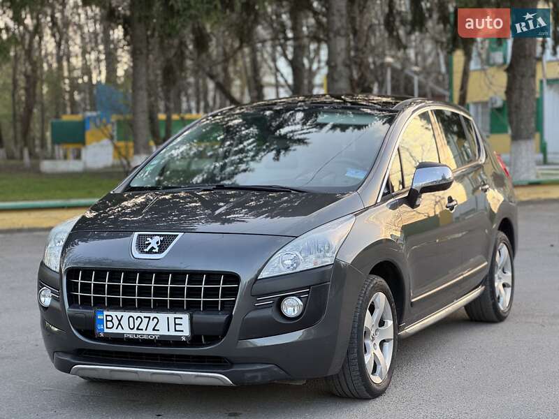 Внедорожник / Кроссовер Peugeot 3008 2010 в Староконстантинове