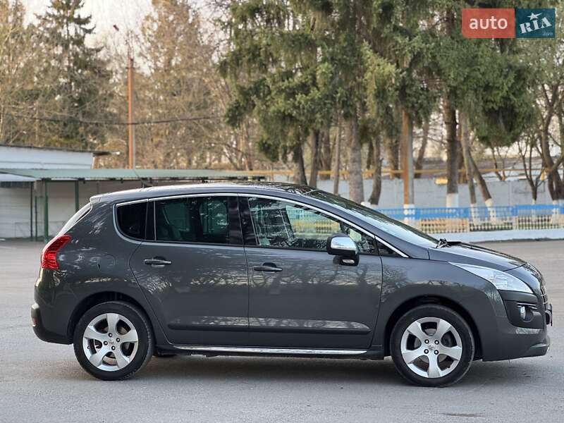 Внедорожник / Кроссовер Peugeot 3008 2010 в Староконстантинове