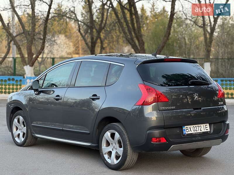 Внедорожник / Кроссовер Peugeot 3008 2010 в Староконстантинове