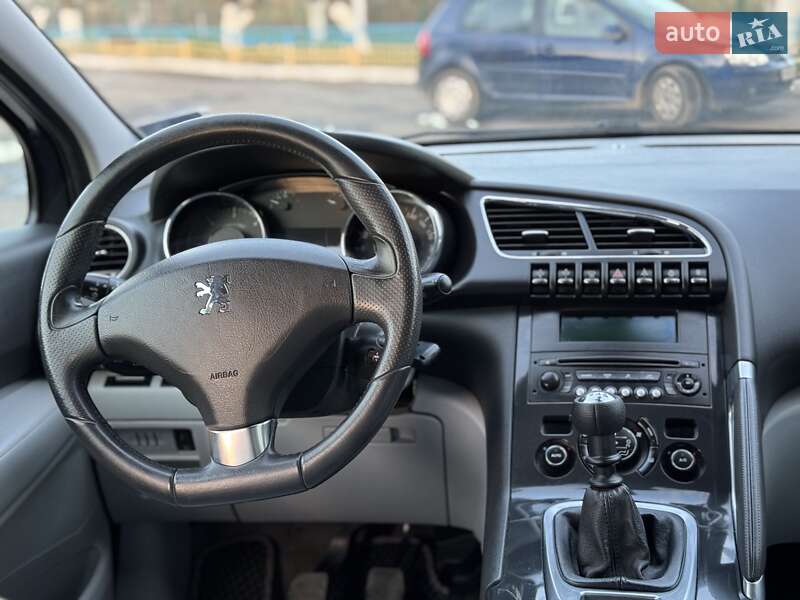 Внедорожник / Кроссовер Peugeot 3008 2010 в Староконстантинове