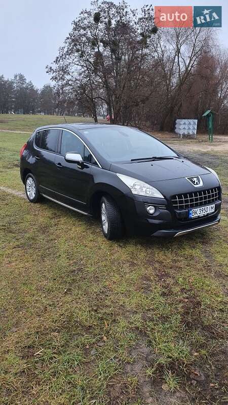 Позашляховик / Кросовер Peugeot 3008 2010 в 