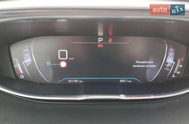 Позашляховик / Кросовер Peugeot 3008 2020 в 