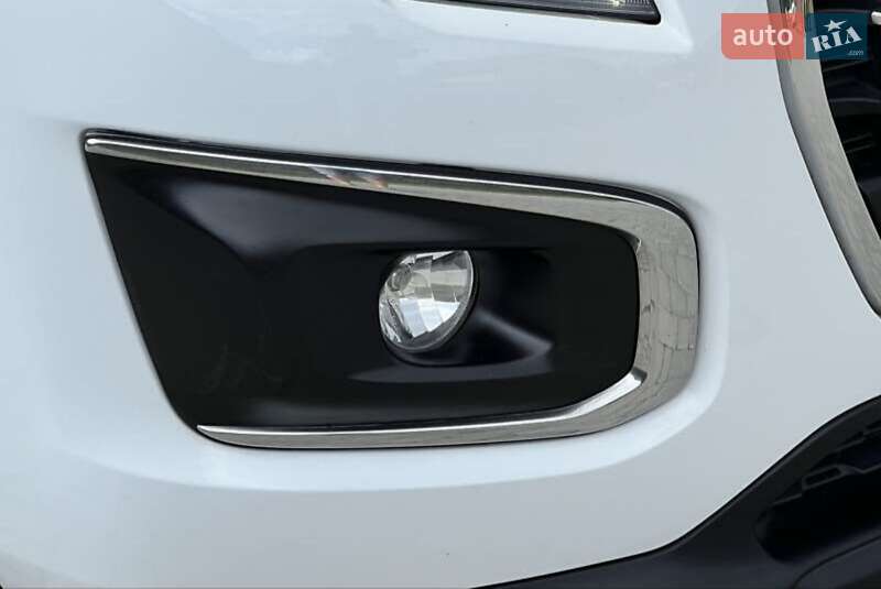 Внедорожник / Кроссовер Peugeot 3008 2015 в Ровно