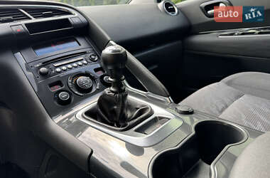 Внедорожник / Кроссовер Peugeot 3008 2013 в 