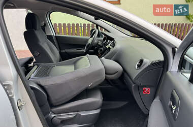 Внедорожник / Кроссовер Peugeot 3008 2013 в 