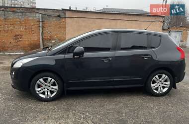 Позашляховик / Кросовер Peugeot 3008 2009 в 