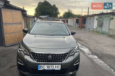 Позашляховик / Кросовер Peugeot 3008 2017 в 