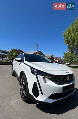 Внедорожник / Кроссовер Peugeot 3008 2021 в 