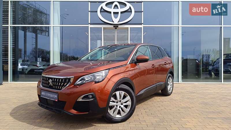 Внедорожник / Кроссовер Peugeot 3008 2018 в 