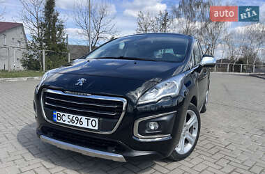Позашляховик / Кросовер Peugeot 3008 2014 в 
